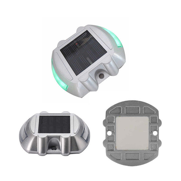 IP68 شمسية قطة العين الدبابيس الشمسية LED الطرق الدبابيس ضوء عاكس الطريق المرور