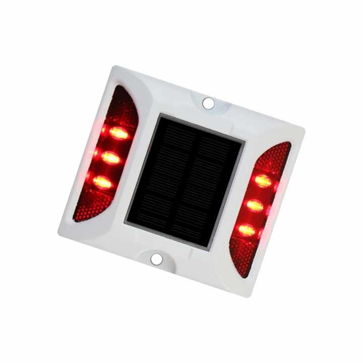 40T القدرة على الحمل الطاقة الشمسية LED الطرق الدبابيس IP68 مقاوم للماء رفعت عين القطط الطرق الدبابيس